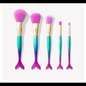 Tarte mermaid brush set